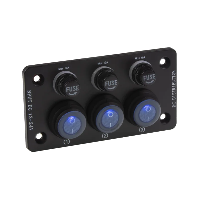 Ově?eny Panel s 3x spína?i + 3x pojistky, 12/24V