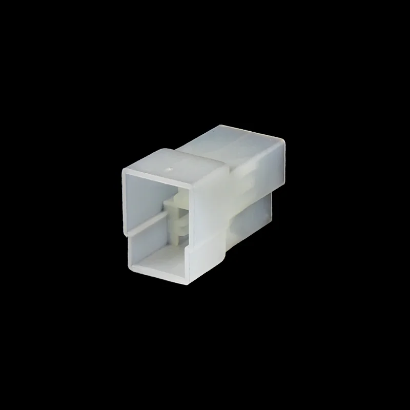 Zlevněny Zásuvka 3-pólová, sami?ka, 25ks